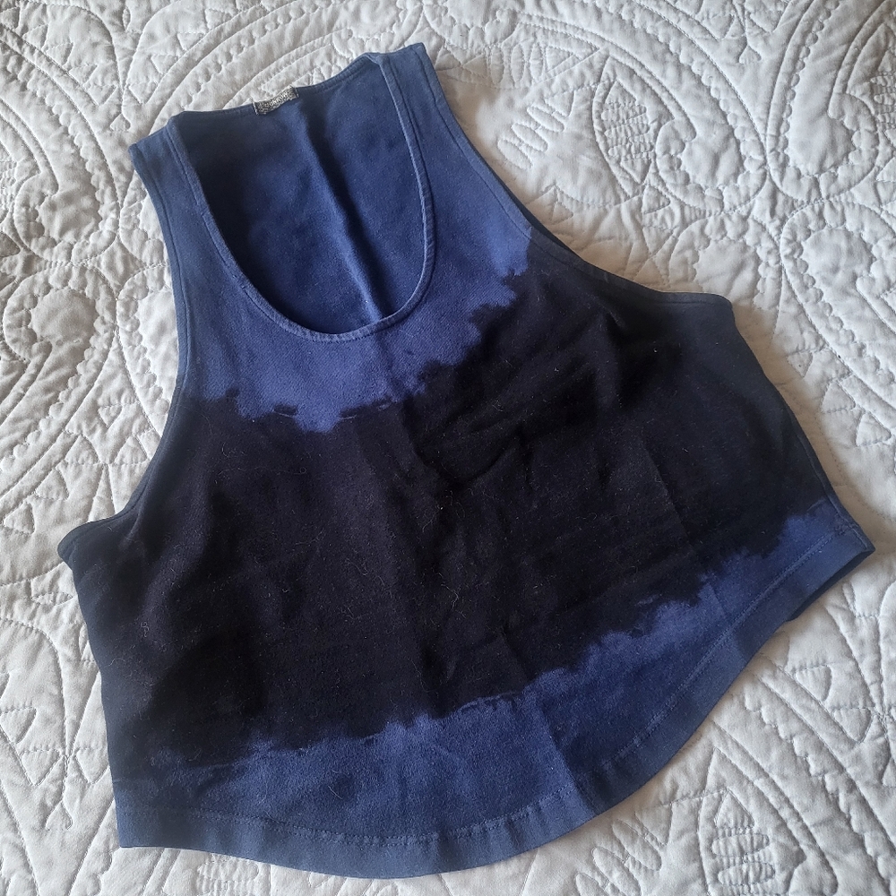 Monrow sports top